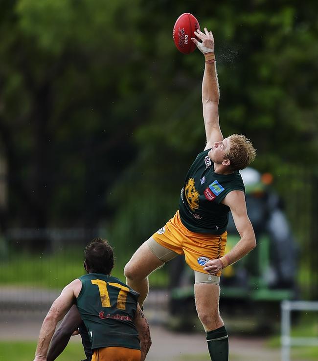 St Mary's Ryan Smith ... the league’s premier ruckman until he was injured. Picture: Keri Megelus