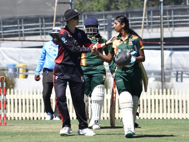 (L-R) Samantha Williams (UTS North Sydney) congratulates Aditi Shidore after her innings of 74, U18s Brewer Shield, NSW Women's Premier Cricket, UTS North Sydney v Campbelltown Camden, R12, Bon Andrews Park, North Sydney, Sunday, February 3, 2025. Picture: Mark Williams