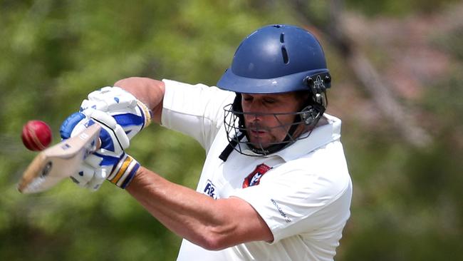 Chris Seisun of Bentleigh during the Cricket Southern Bayside match between Carnegie and Bentleigh played at Koornang Park Carnegie on Saturday 10th November, 2018.