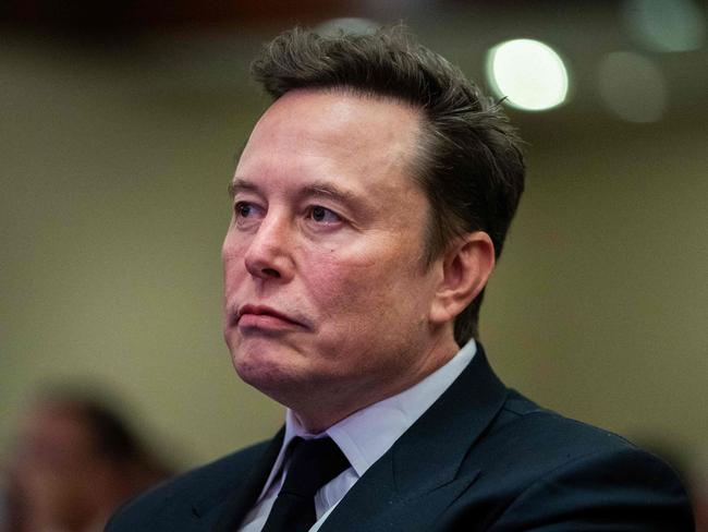 Tesla board members and top executives have offloaded more than USD $100 million ($168m) in shares in recent weeks. (Photo by Allison ROBBERT / POOL / AFP)