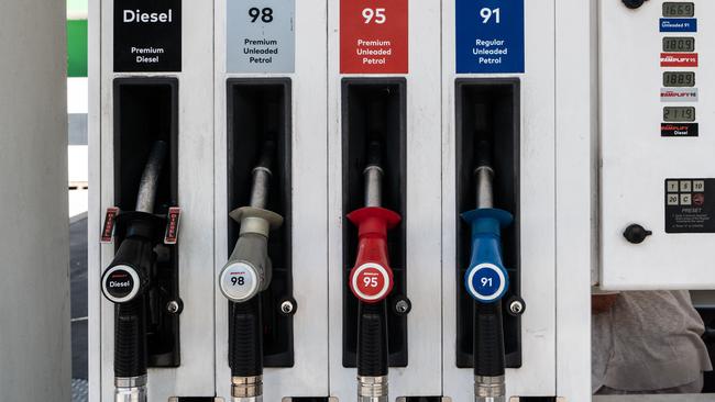 Motorists have been urged to shop around before filling up ahead of the long weekend. Picture: NCA NewsWire / Flavio Brancaleone