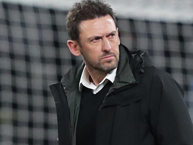 SYDNEY, AUSTRALIA - AUGUST 26: Glory head coach Tony Popovic looks on after full time during the A-League Semi Final match between Sydney FC and the Perth Glory at Bankwest Stadium on August 26, 2020 in Sydney, Australia. (Photo by Matt King/Getty Images)