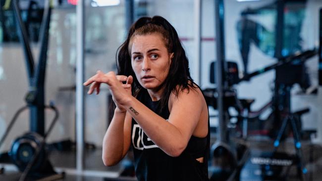 Australian UFC fighter Casey O'Neill training in Las Vegas. Picture: UFC.