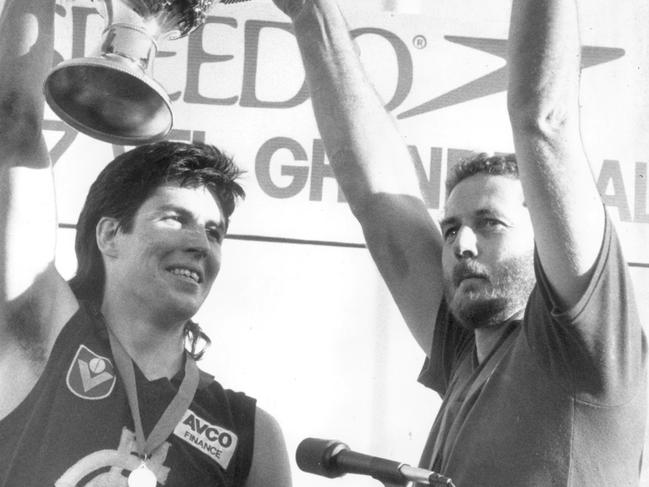 29/09/1987. Carlton captain Stephen Kernahan and coach Robert Walls with premiership cup. 1987 Grand Final. Carlton v Hawthorn.
