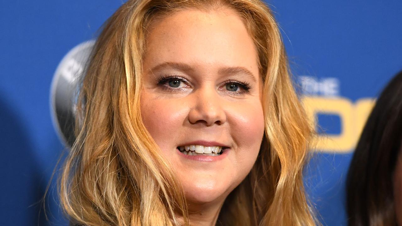 Amy Schumer shows off weight loss after having liposuction | news.com ...