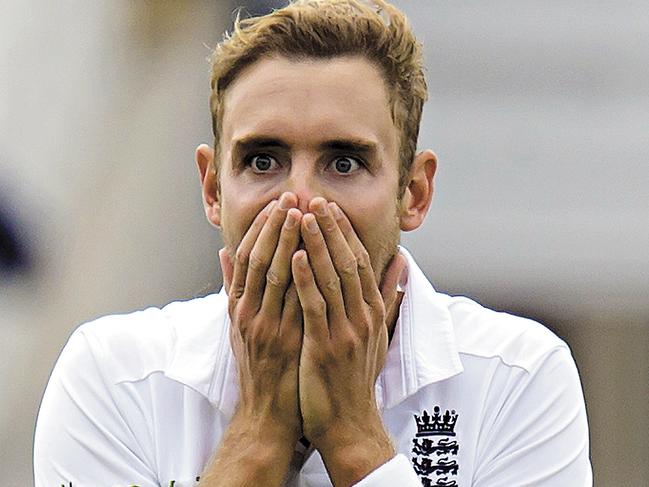 England's Stuart Broad reacts after a catch by teammate Ben Stokes dismissed Australia's Adam Voges for 1 on the first day of the fourth Ashes test cricket match between England and Australia at Trent Bridge cricket ground in Nottingham, England, Thursday, Aug. 6, 2015. (AP Photo/Jon Super)