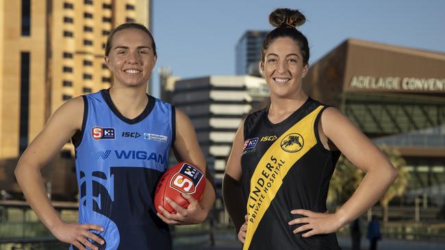 Opposing skippers Maya Rigter (Sturt), Ellie Kellock (Glenelg). Pic: SANFL/David Mariuz