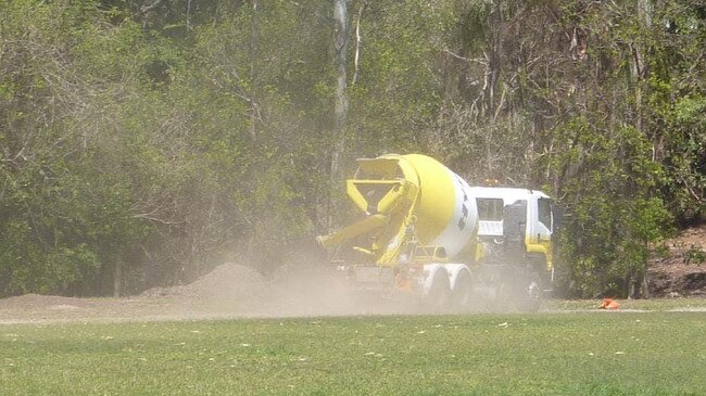 Opponents of the project say earthworks has resulted in dust, run-off into the creek, noise and lighting which has scared off wildlife.