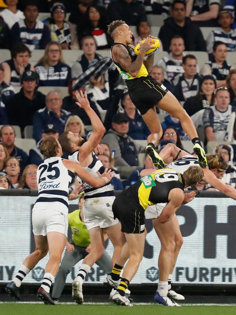 He used Mark Blicavs as a stepladder. Picture: Michael Willson/AFL Photos/Getty Images