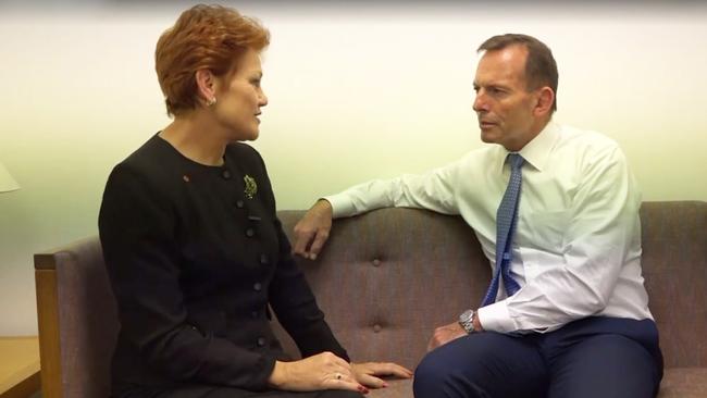 Pauline Hanson and Tony Abbott in 2016.