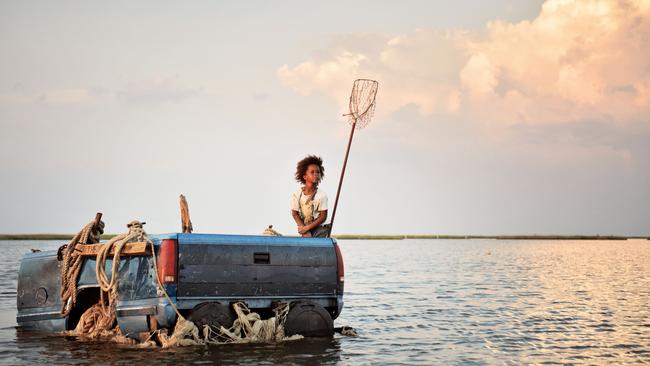 Prodigious talent Quvenzhané Wallis stars in the unmissable Beasts of the Southern Wild.