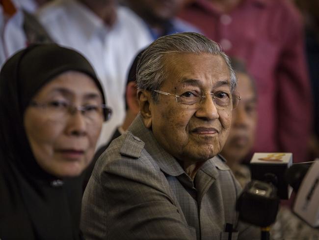 KUALA LUMPUR, MALAYSIA - MAY 10:  Mahathir Mohamad, chairman of 'Pakatan Harapan' (The Alliance of Hope), speaks during press conference following the 14th general election on May 10, 2018 in Kuala Lumpur, Malaysia.  Malaysia's opposition leader Mahathir Mohamad claimed victory over Prime Minister Najib Razak's ruling coalition Barisan National and set to become the world's oldest elected leader after Wednesday's general election where millions of Malaysians headed to the polls. The election has been one of the most fiercely contested races in Malaysia's history,  which resulted in a shocking victory as 92-year-old Mahathir made a comeback from retirement to take on his former protege Najib, who has been embroiled in a massive corruption scandal. (Photo by Ulet Ifansasti/Getty Images)