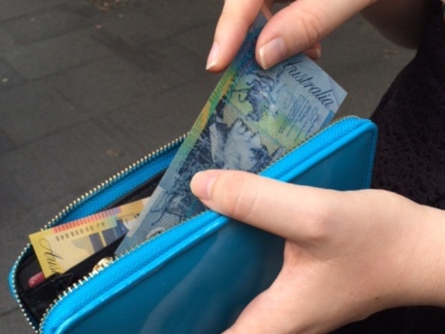 Keen to save cash without trying? Then take on the $10 note challenge. The results may surprise you. Picture: Courtesy Mozo.