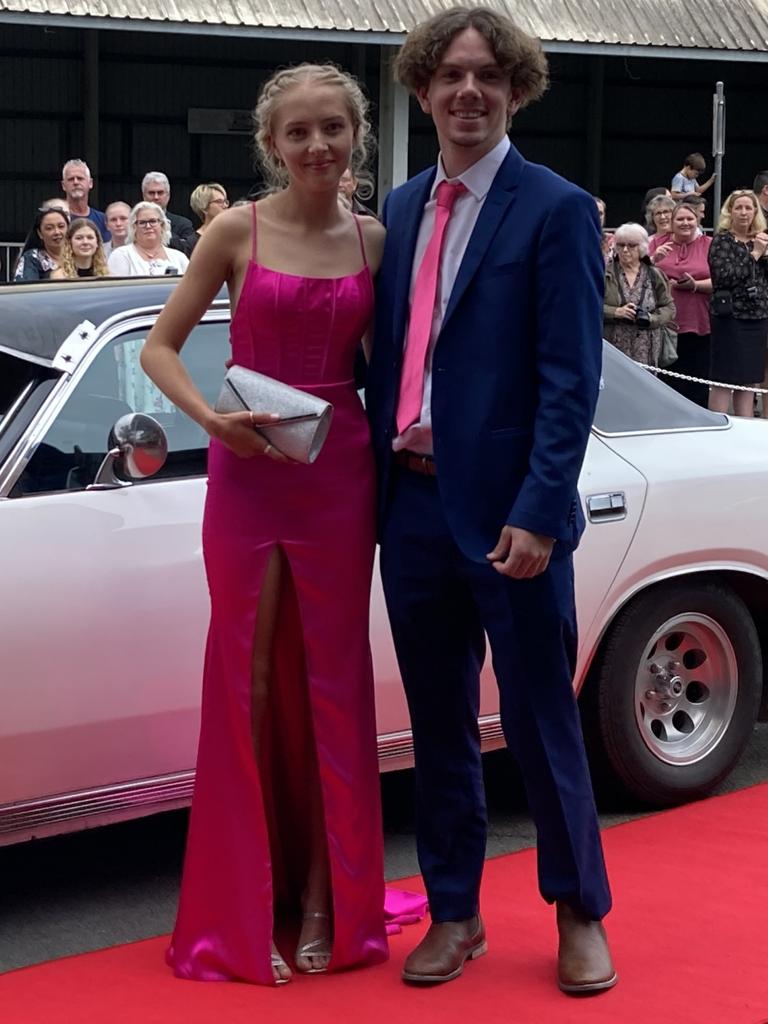 Victory College Formal 2022 – Rhiannon Sims and Ned Doddridge