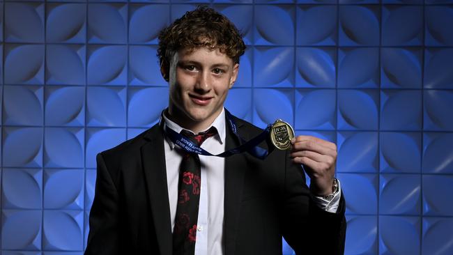 Xavier Cacciotti receives the Tom Nelson Medal at the NSWRL Brad Fittler Medal night. Picture: NRL Photos/Gregg Porteous