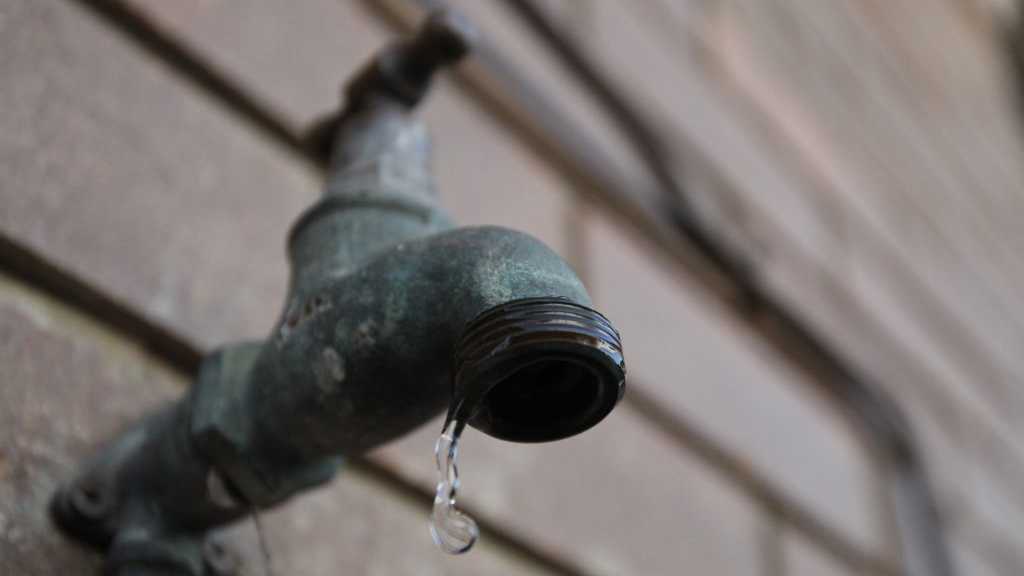 Council lobbies on water pressure. Picture: Griffith Thomas