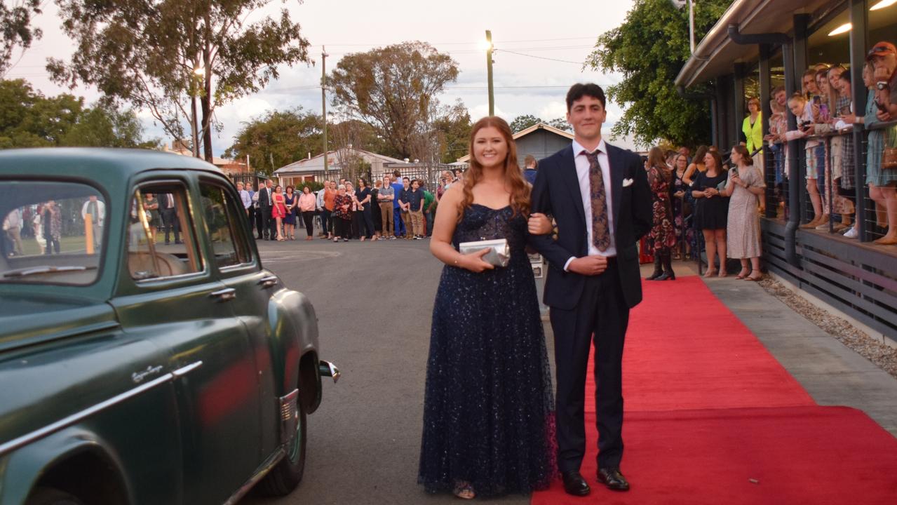 Annabelle Commens and Art Lloyd-Jones at Dalby State High School's Formal 2022