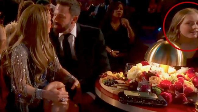 A TikToker spilled the tea on what actually went down between Jennifer Lopez and Ben Affleck at the 2023 Grammys.