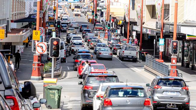 Trial scramble crossing at the intersection of Liverpool and Murray streets in Hobart CBD. Picture: Linda Higginson