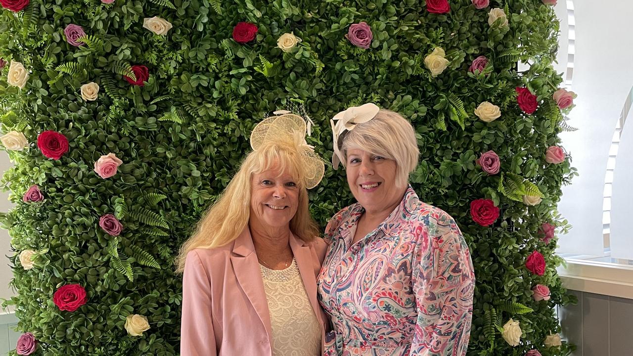 Dawn Standfield and Annette Sheldon at the Ce.x club in Coffs Harbour for the Melbourne Cup. Picture: Matt Gazy