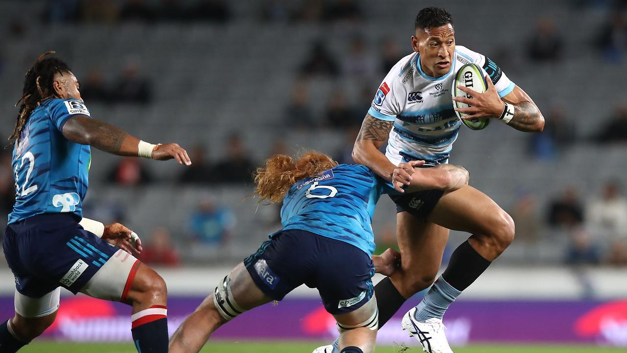 Israel Folau has broken Doug Howlett’s Super Rugby tryscoring record.