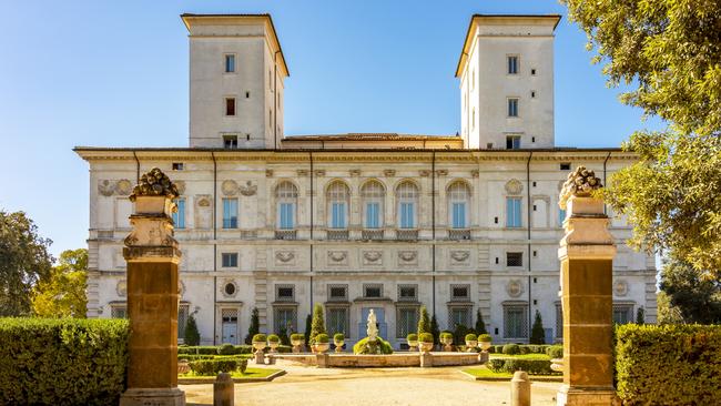 Borghese Gallery and Villa is a circuit breaker.