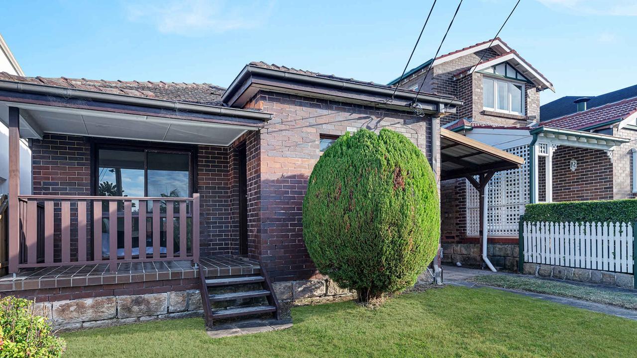 26 Chaleyer St, Willoughby sold for $3.42m, $420k over reserve.