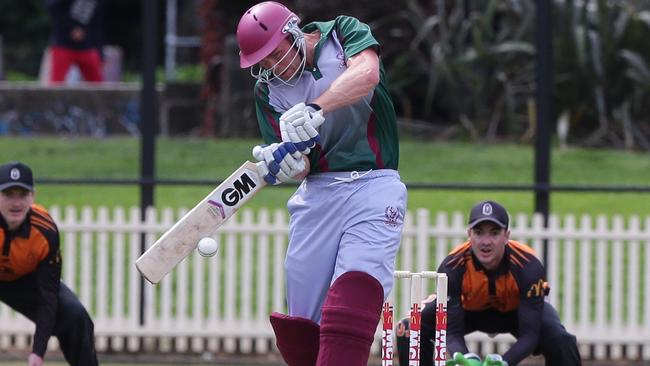 Tym Crawford in action for Gordon vs Sydney at Chatswood Oval.