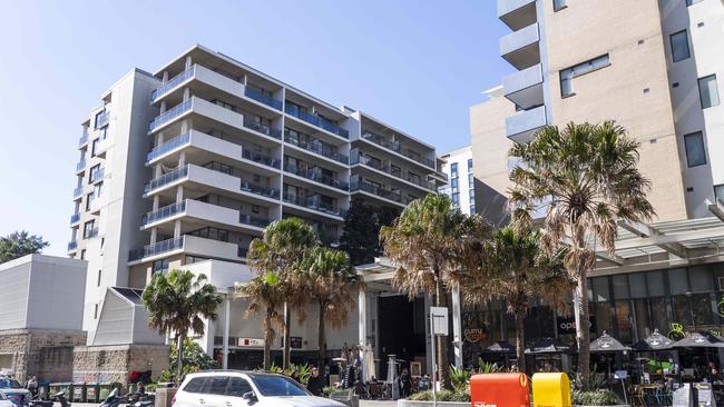 The 132-unit Mascot Towers complex near Mascot train station. Picture: Matthew Vasilescu