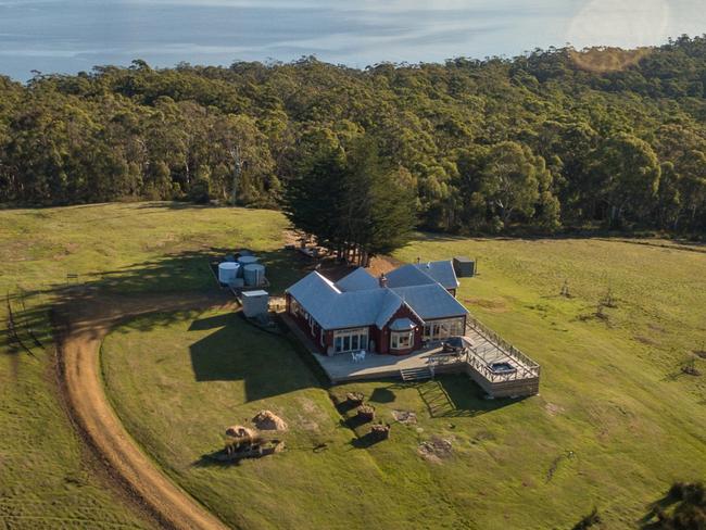 The Cape House near Dover is surrounded by 8km of walking tracks. Picture: The Peninsula Experience