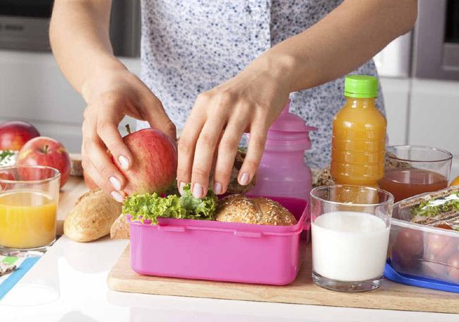 What does your child&#39;s lunchbox look like? Picture: Katarzynabialasiewicz