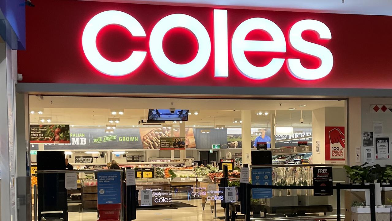 Woolies, Coles, Bunnings, Kmart Easter long weekend opening hours
