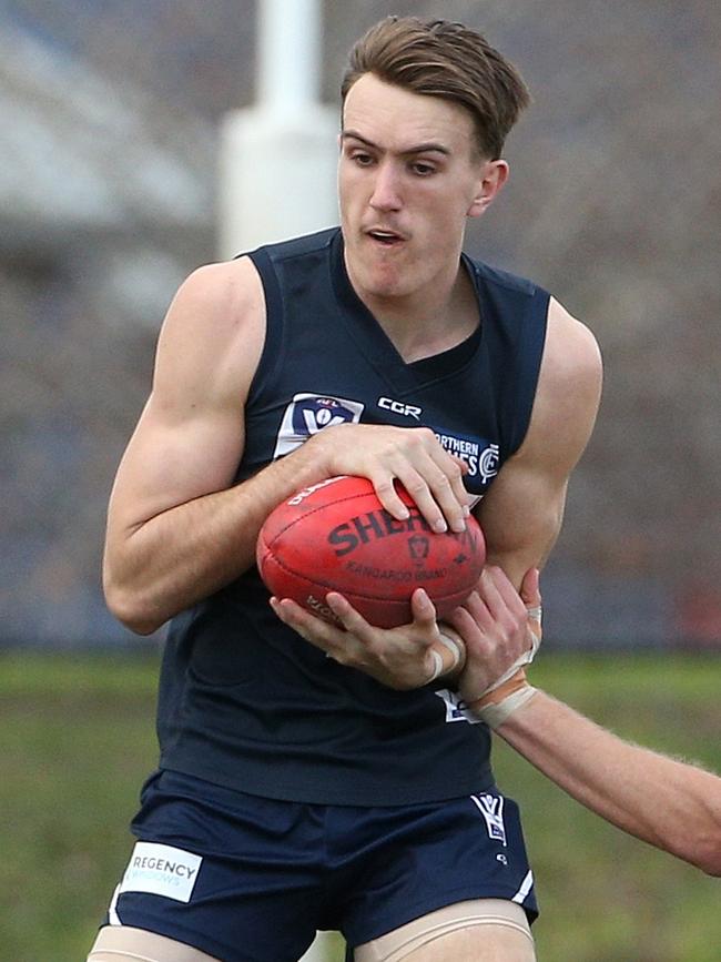 Harrison Macreadie in action for the Northern Blues. Picture: Hamish Blair