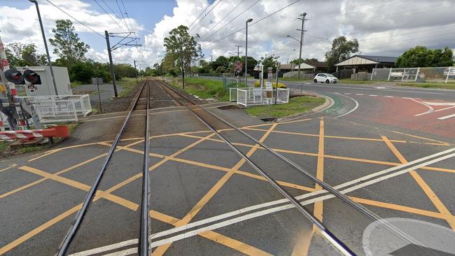 Danger … the two tracks at Trinder Park.