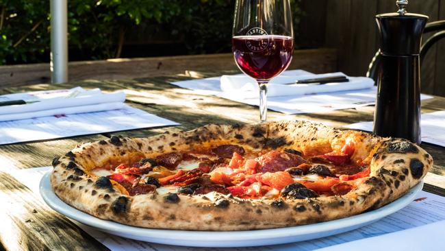 Pizza and wine. Cantina Centrale has the winning combo all figured out.