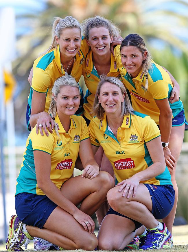 Bueta and Ravaillion with Diamonds teammates Laura Geitz, Gabi Simpson and Clare McMeniman in 2015. Picture: Tim Carrafa