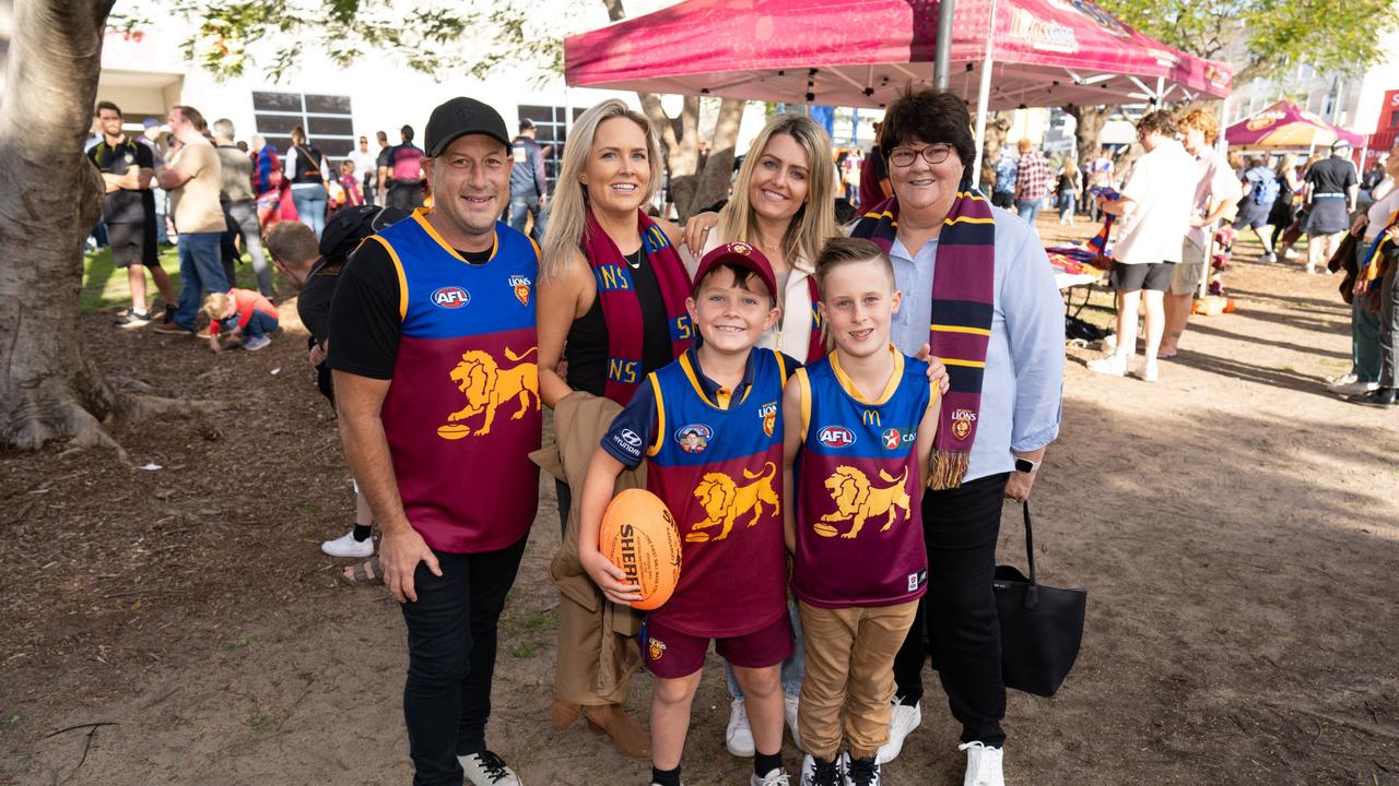 Brisbane Lions V Carlton Blues Fan Photos At Gabba The Courier Mail 4626