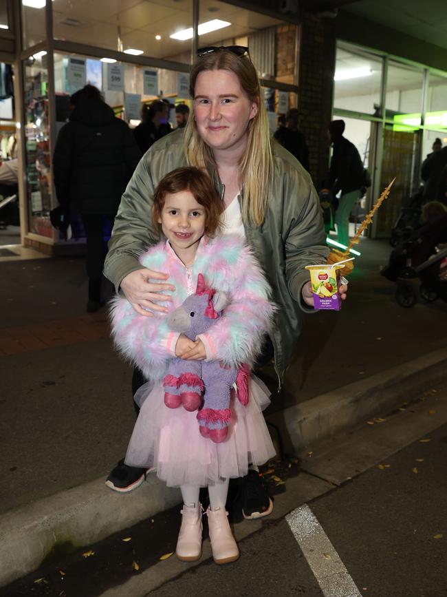 MELBOURNE, AUSTRALIA - JULY 26 2024 Bec and Mikayla Attend the Gippsland SnowFest held in Warragul. Picture: Brendan Beckett