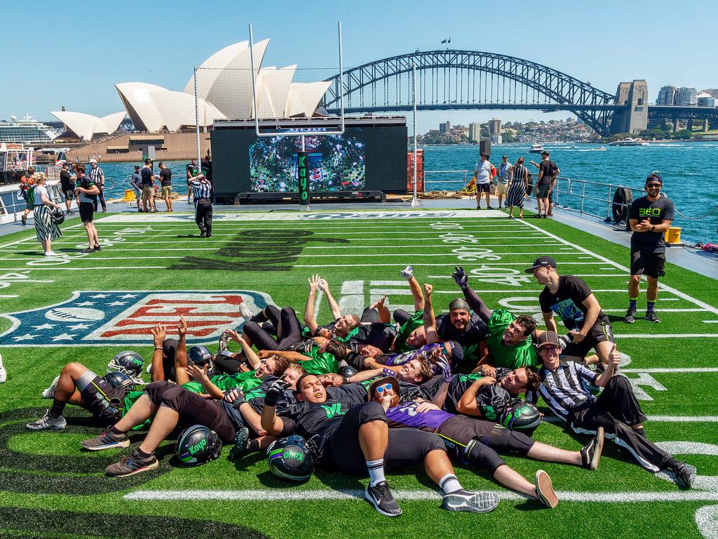 Super Bowl superbowl bar pub venue sydney the rocks australia nfl - Fortune  of War