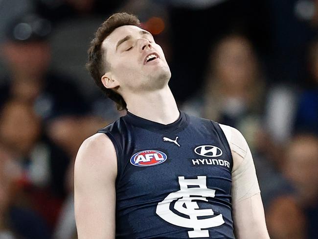 MELBOURNE, AUSTRALIA - AUGUST 25: Blake Acres of the Blues rues a missed shot on goal during the 2024 AFL Round 24 match between the Carlton Blues and the St Kilda Saints at Marvel Stadium on August 25, 2024 in Melbourne, Australia. (Photo by Michael Willson/AFL Photos via Getty Images)