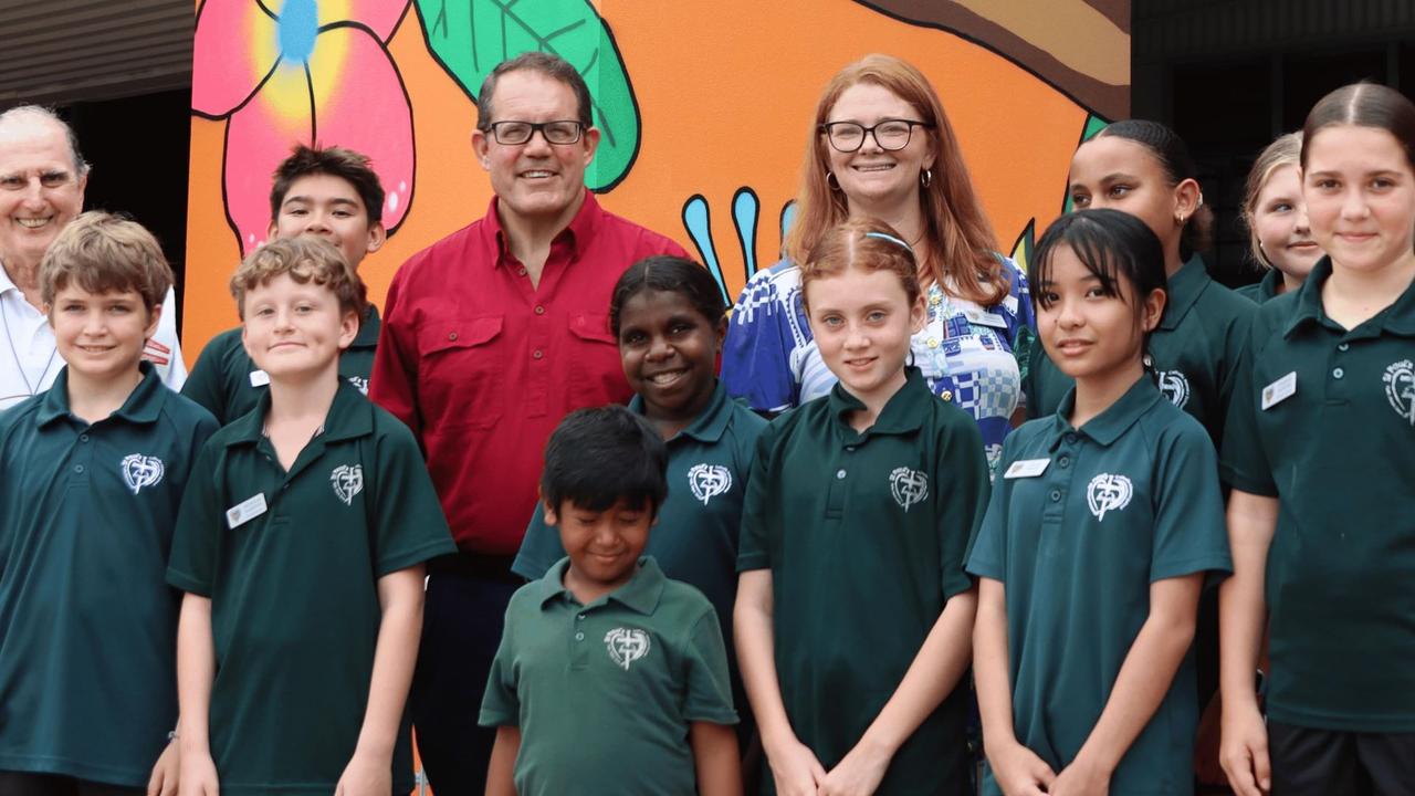 Member for Solomon Luke Gosling with St Paul’s students. Picture: supplied