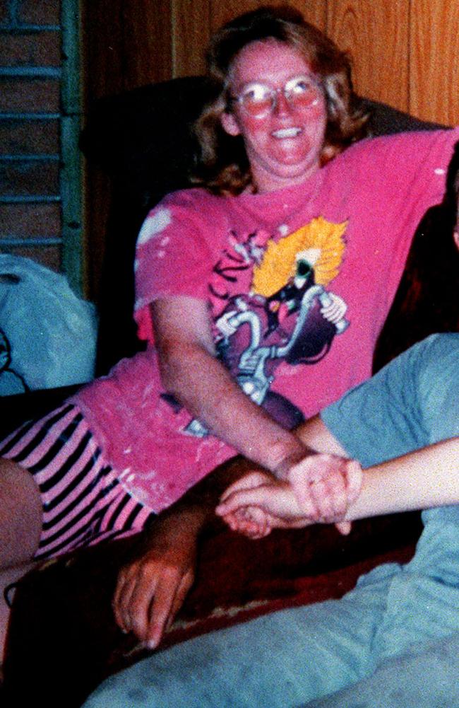 Katherine Knight Cannibal killer’s life in Mulawa women’s prison revealed Herald Sun