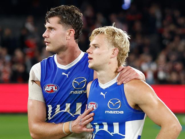 Charlie Comben consoles Jackson Archer after a loss. Picture: Michael Willson/AFL Photos via Getty Images