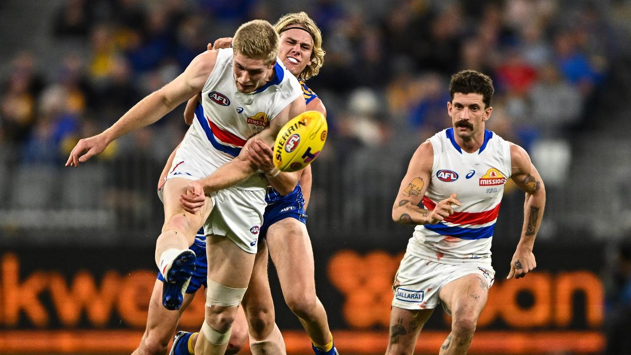 Tim English returned from injury and illness to star for Western Bulldogs.