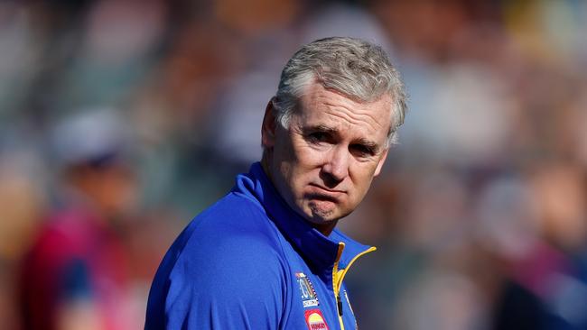 ADELAIDE, AUSTRALIA – APRIL 16: Adam Simpson, Senior Coach of the Eagles looks on during the 2023 AFL Round 05 match between the Geelong Cats and the West Coast Eagles at Adelaide Oval on April 16, 2023 in Adelaide, Australia. (Photo by Dylan Burns/AFL Photos via Getty Images)