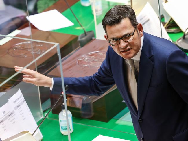 MELBOURNE,AUSTRALIA-NewsWire Photos NOVEMBER 24, 2020 : Victorian Parliament question time and budget handout. Premier Daniel Andrews responds to a question from the leader of the opposition Michael O'Brien. Picture : NCA NewsWire / Ian Currie