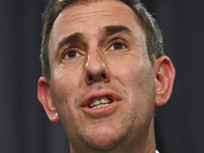 CANBERRA, AUSTRALIA, NewsWire Photos. DECEMBER 5, 2023: Treasurer Jim Chalmers holds a press conference on interest rates at Parliament House in Canberra. Picture: NCA NewsWire / Martin Ollman