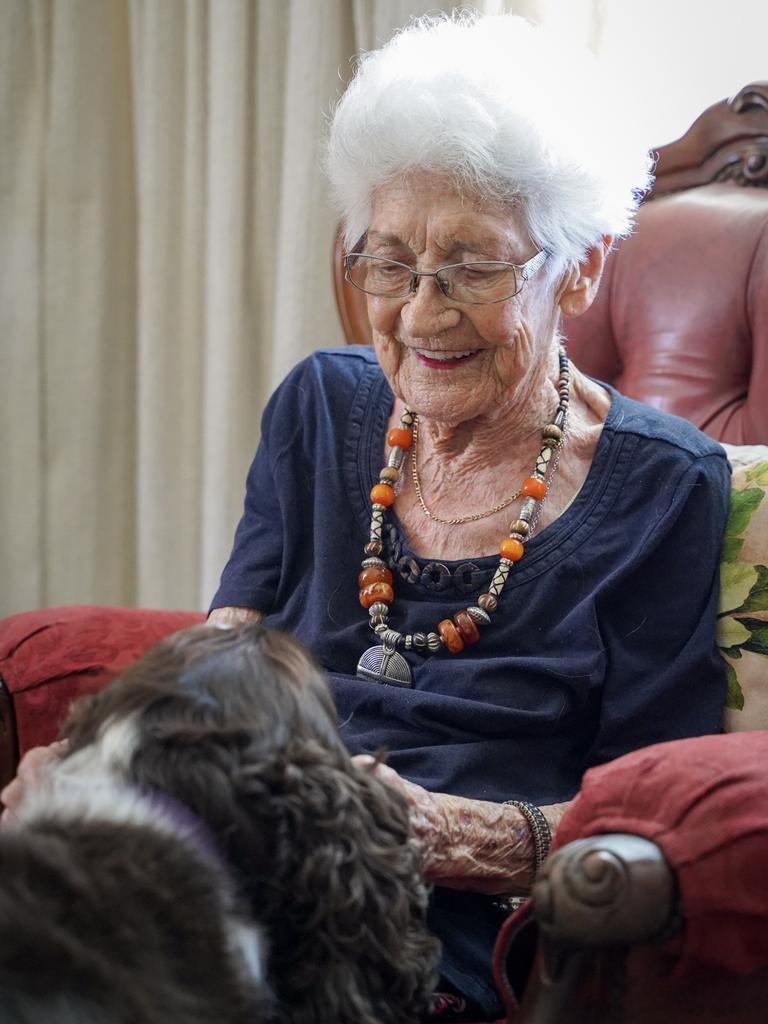 Mount Pleasant great grandmother turns 97 | The Courier Mail