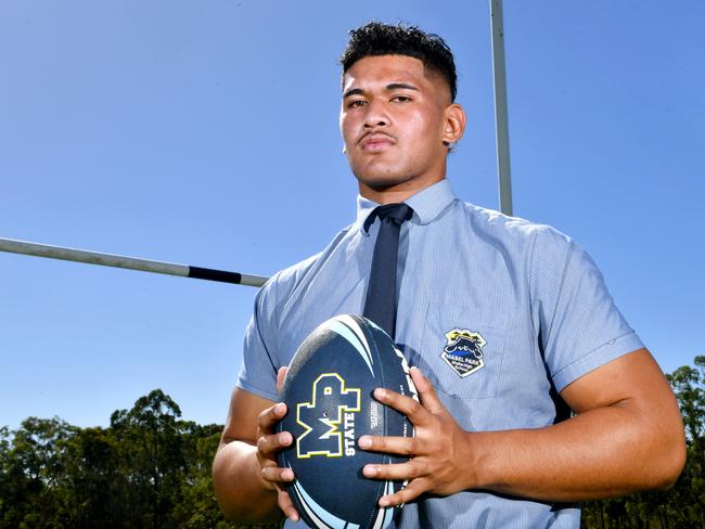 Teen’s rise from ringboy to NRL contender