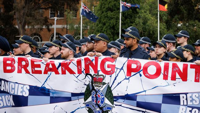 MELBOURNE, AUSTRALIA- NewsWire November 14, 2024: Victorian Police stage a walkout protest at Victorian Police Academy in Glen Waverley over ongoing industrial relations pay disputes. Picture: NewsWire / Nadir Kinani